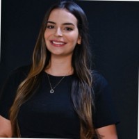Júlia Marques