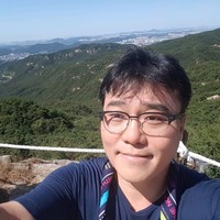 김동경