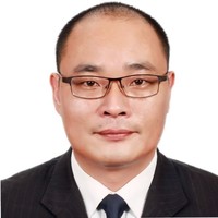 杨震峰