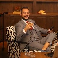 Mustafa Akın
