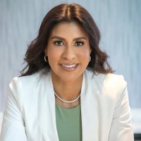 Ursula De Paz, Cfe, Cdc