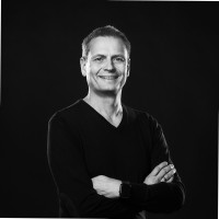 Thorsten Bauer