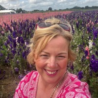Lois Prior