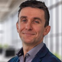 Derek O'Connell