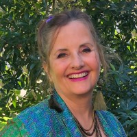 Wendy Knowles