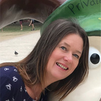 Jacqueline Knight