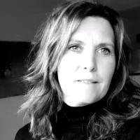 Monique Van Den Akker