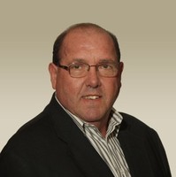 Dr. Fernando Basail Borthwick