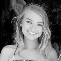 Maisy Staden