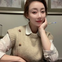 Shirley LI