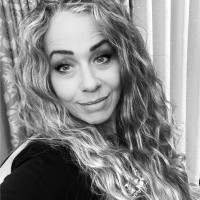 Laurie (Engler) Hopelian