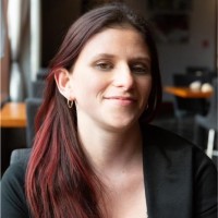 Julie Linzer
