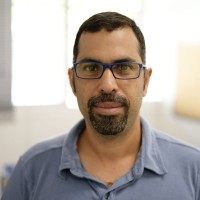 Liron Valenci