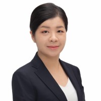 Winnie C.