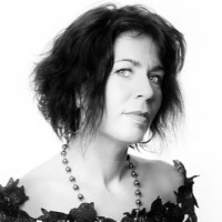 Delphine Carmona