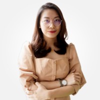 Julie Ng