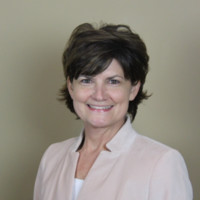 Julie Nowlin, Sphr