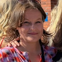 Jeanne Debes