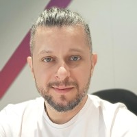 Hamdi UÇAN