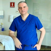 Dr Bryan Robert