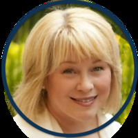 Bev Carr