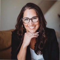 Angie Lowe