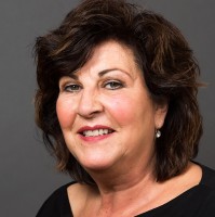 Angela Jochems
