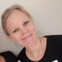 Jutta Van Der Woude