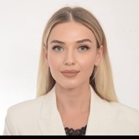 Klaudja Skenderi
