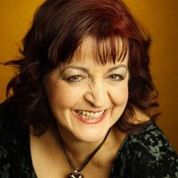 Helen Karamallakis