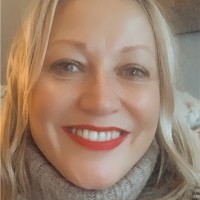 Lisa Holt