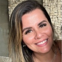 Naíza Calvinho