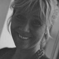Berit Høll