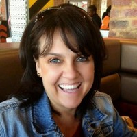 Yvette Engelbrecht