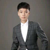 罗来文