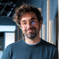 Alex Tomás