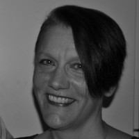 Bettina Darly