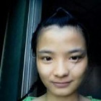 李素妮