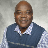 Robert S Acquaye