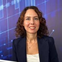 Esra Akoglanoglu