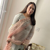 Poonam Mahajan