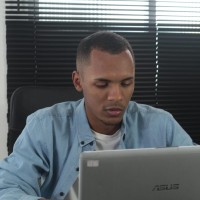William De William
