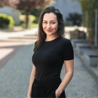 Natálie Červená