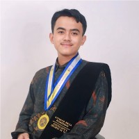 Achmad Rikza Romdhoni