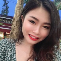 Zoey Chong
