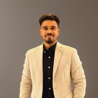 Vineet Singhlay