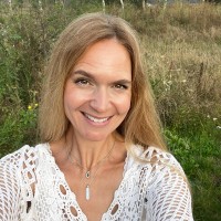 Angelique De Vries