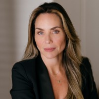 Claudia AbreuClaudia Abreu is an Influencer