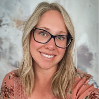 Tawnya Poirier (Werb), Rn