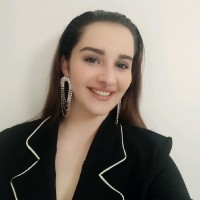 Stella Polichroni